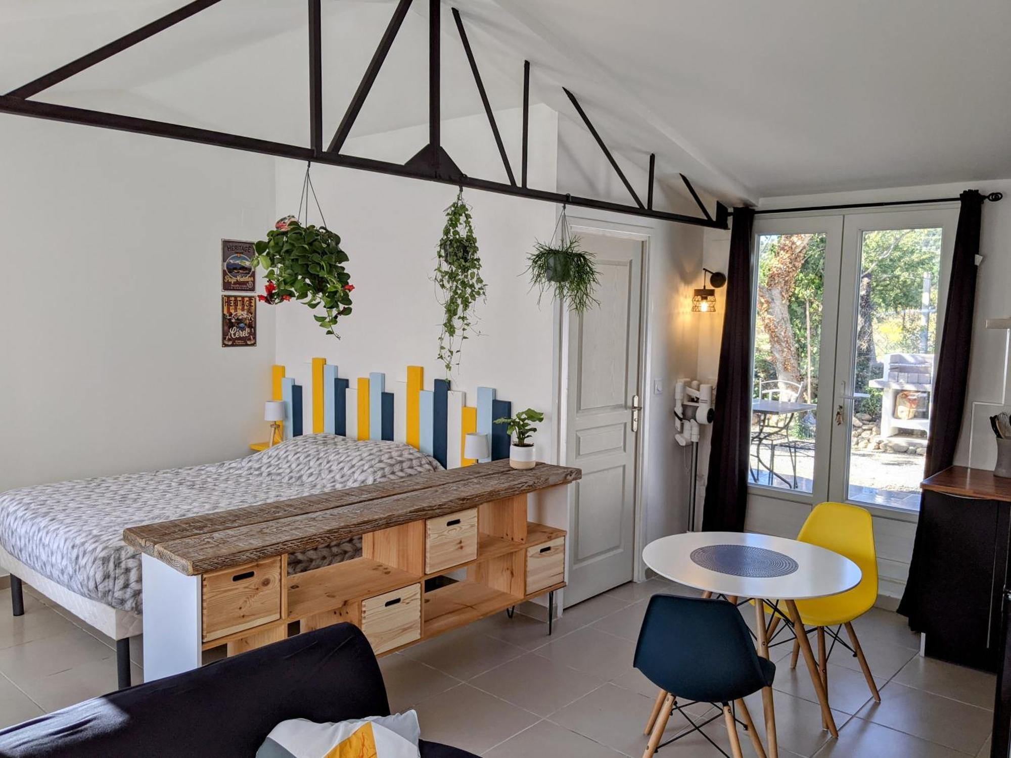 Saint-Jean-Pla-de-Corts Studio Independant Tout Equipe Au Calme מראה חיצוני תמונה